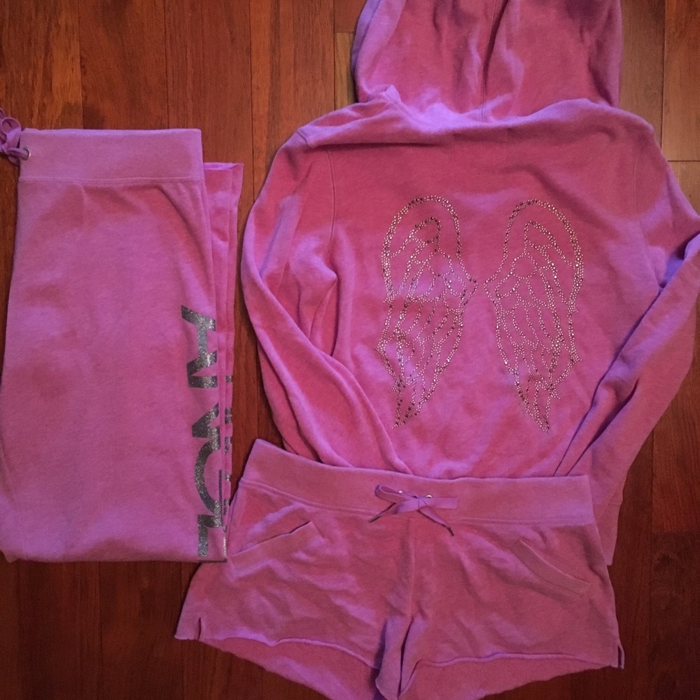 Victoria’s Secret Lounge Set